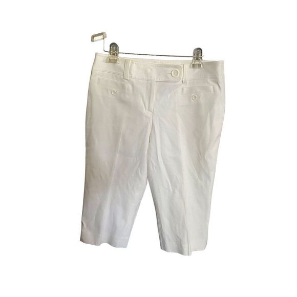 Ann Taylor Women’s Lindsey White kneelength Bermuda  shorts size 6P - Picture 1 of 5